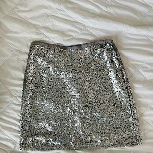 J Crew size 6 silver sequin mini skirt worn once